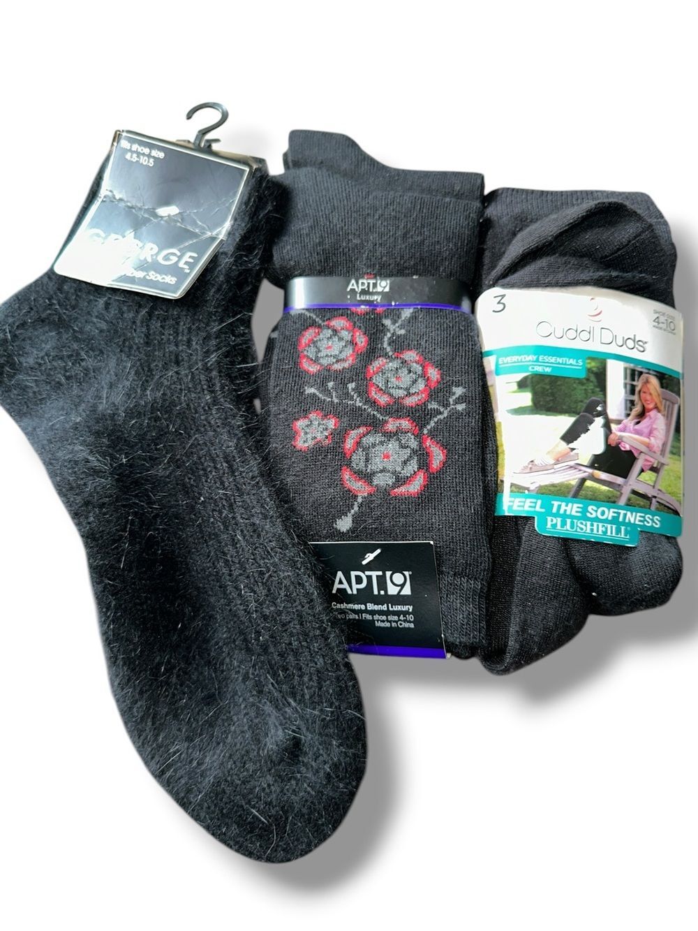 6️⃣ PAIR APT. 9, George & Cuddl Duds Black Women's Crew Socks - Plush Comfort